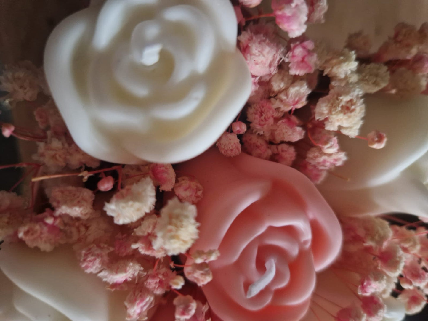 Handtasche voller Rosen