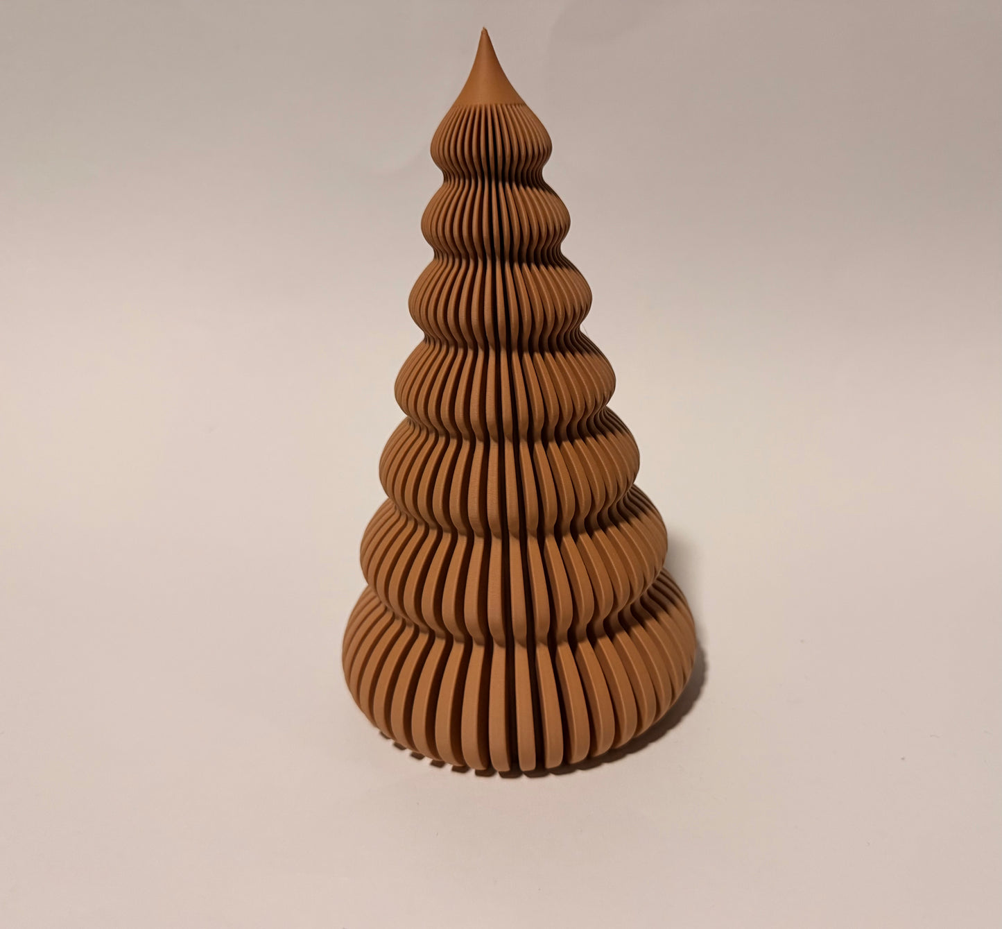 Moderner Weihnachtsbaum Deko Design Wellen