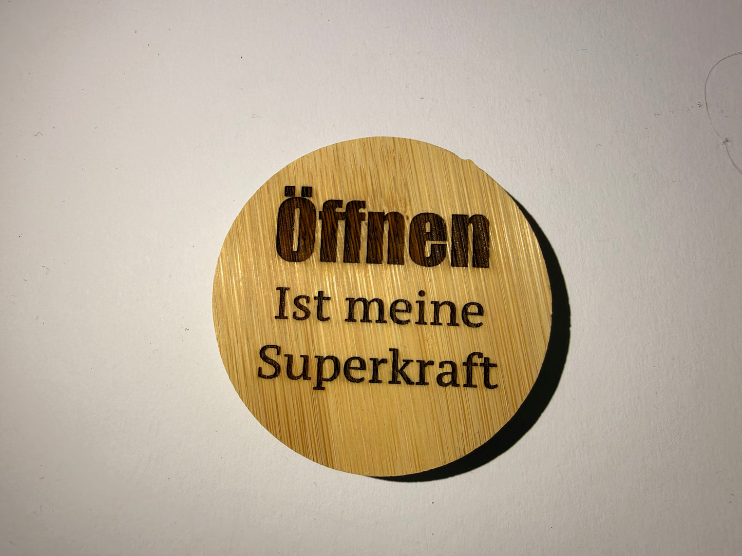 Flaschenöffner magnetisch mit Wunschgravur Rund