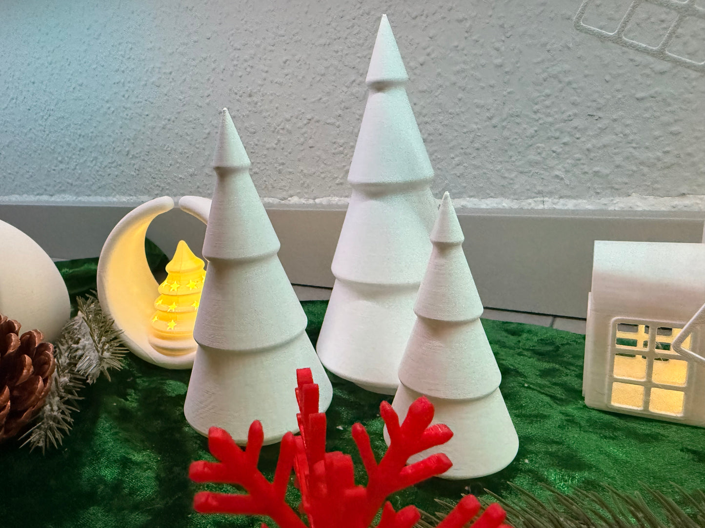 Moderne Tannenbäume Weihnachtsdekoration