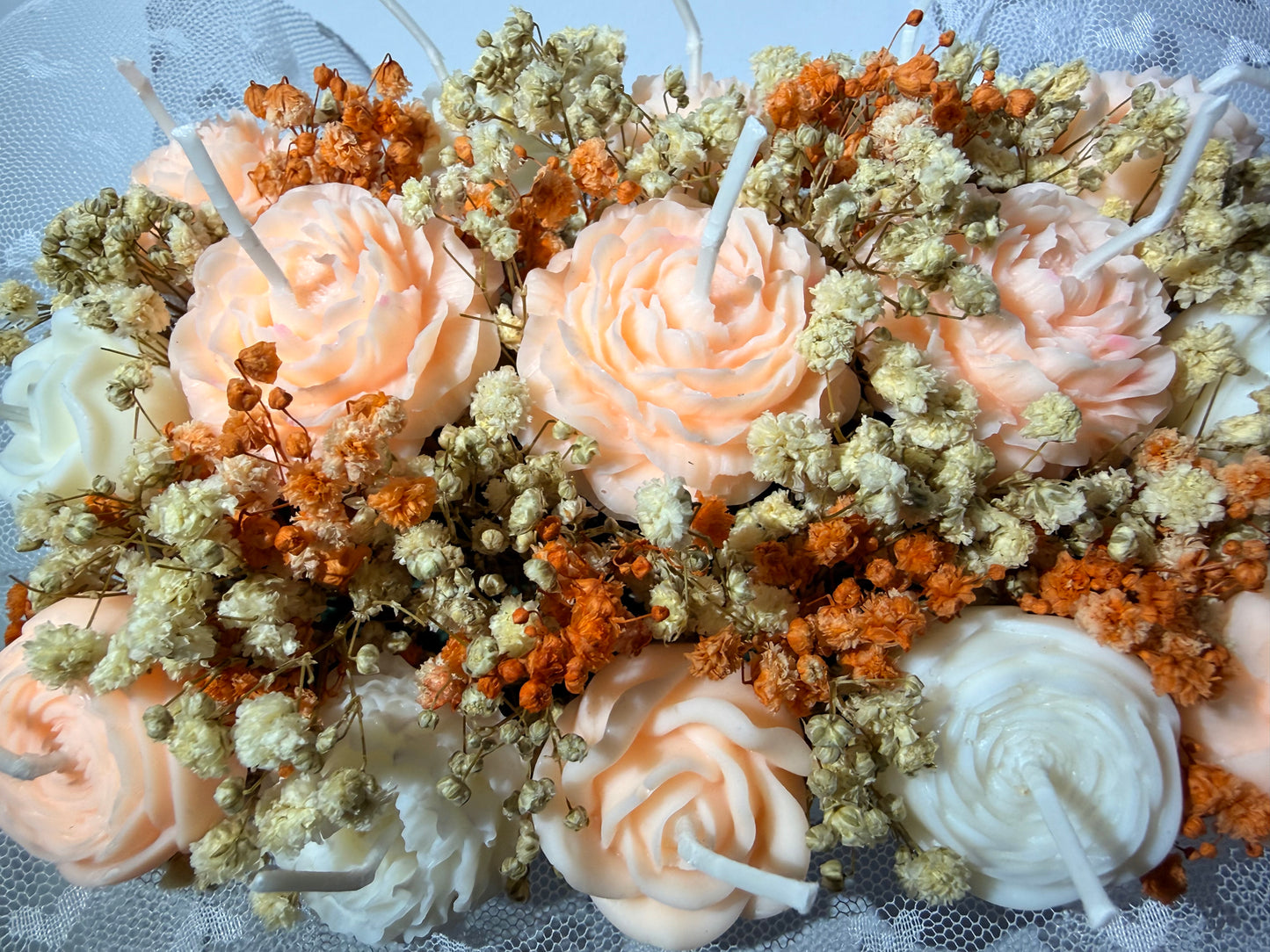 Handgemachter Kerzenblumenstrauß aus Wachs Realistische Blumenkerze, Geschenk & Dekoration in Pastellfarben.