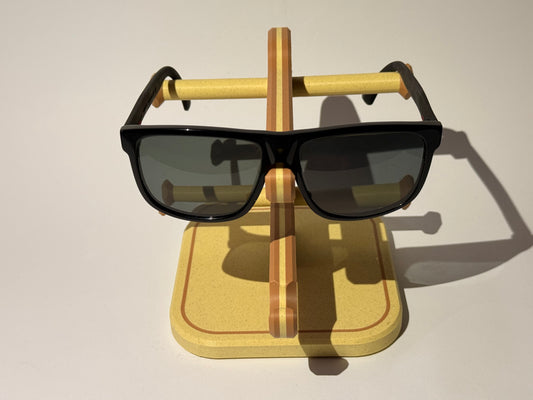 Sonnenbrillenständer