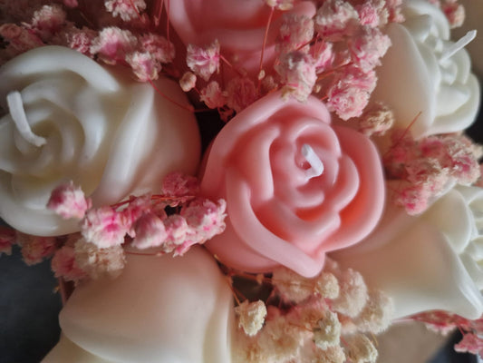 Handtasche voller Rosen