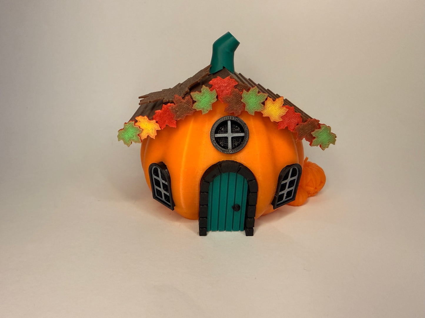 Kürbishaus beleuchtet
